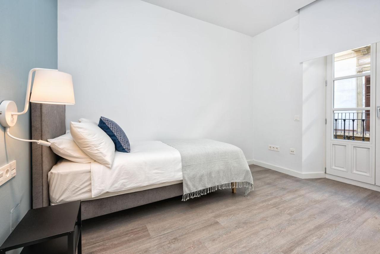 Merced Suites In Malaga By Solaga Holiday Homes Dış mekan fotoğraf